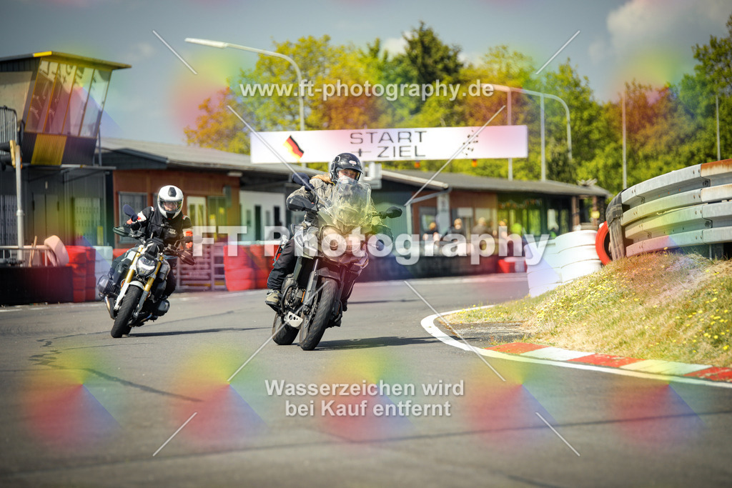 OBK_Mai_Justin_Uwe-10731 | Hier findet Ihr Bilder von Touristenfahrten auf der Nürburgring Nordschleife oder von anderen Veranstaltungen die ich besucht habe. Viel Spass beim Durch Schauen 
