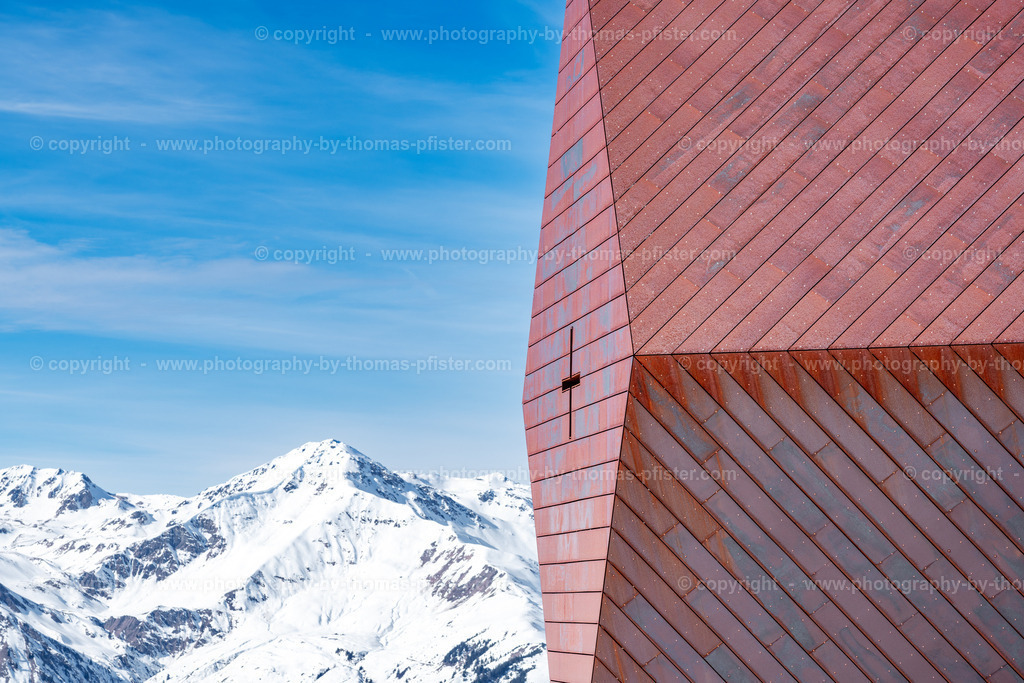Granatkapelle mit Schnee copyright  Thomas Pfister-20 | PHOTOGRAPHY BY THOMAS PFISTER