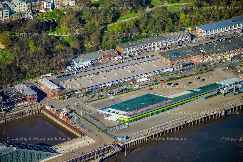 Hamburg_Fischereihafen_ELS_3639060425 | HAMBURG 06.04.2025 Verwaltungsgebäude des Unternehmens Hamburg Cruise Center Altona in Hamburg, Deutschland. // Administration building of the company Hamburg Cruise Center Altona in Hamburg, Germany. Foto: Martin Elsen