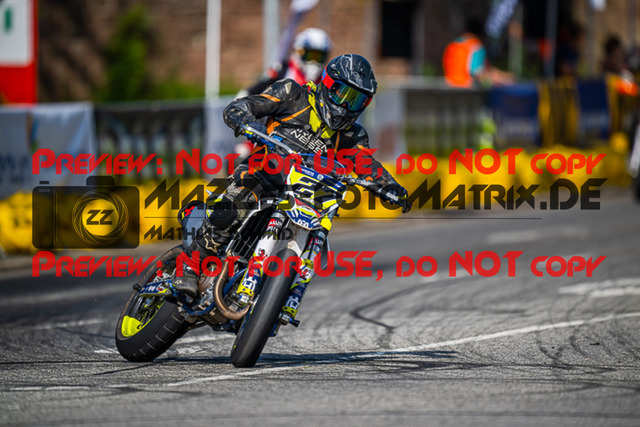 MaZZes_FotoMatrix_220619_0266 | UE40