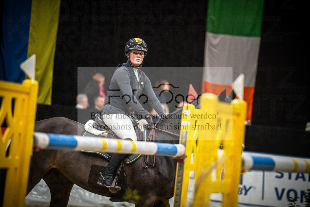 DOS_1839 | Entdecke hochwertige Reitturnierfotos von Foto Oger. Professionell, emotional und authentisch – jetzt Lieblingsmomente im Shop bestellen.Deutschlandweite Turnierfotografie. - Realisiert mit Pictrs.com