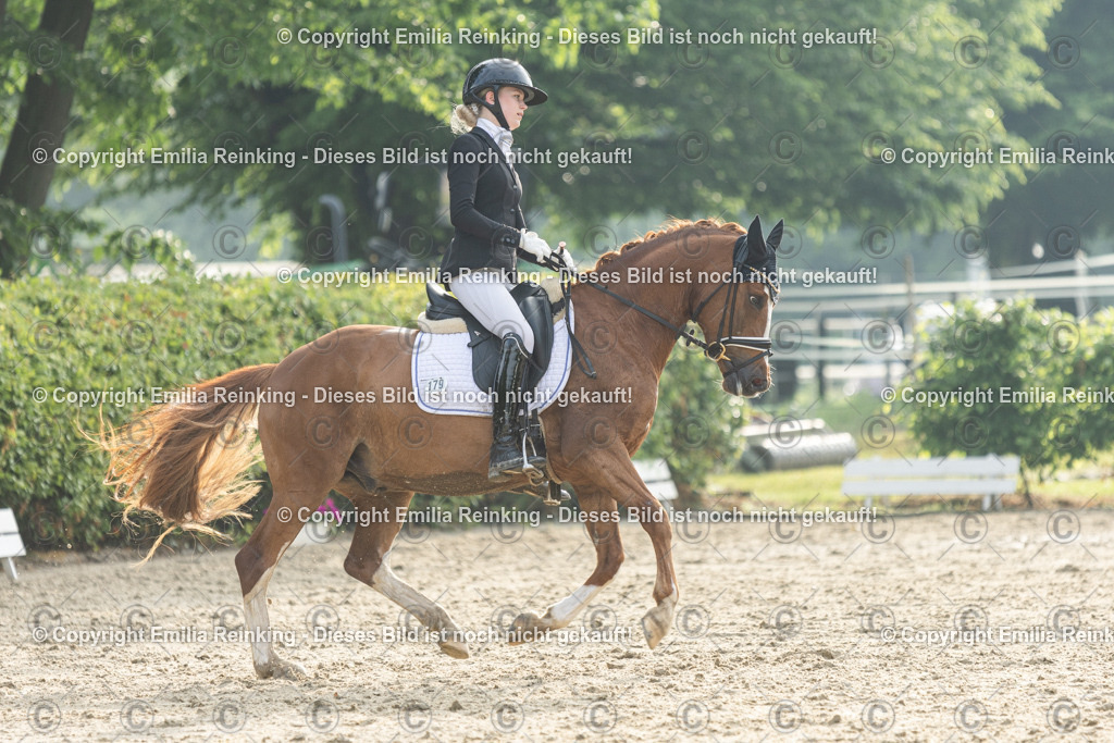 CL5A3504 | Emilia Reinking Fotografie - Realisiert mit Pictrs.com