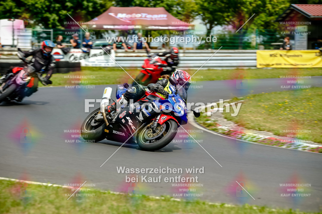 VBK-4744 | Hier findet Ihr Bilder von Touristenfahrten auf der Nürburgring Nordschleife oder von anderen Veranstaltungen die ich besucht habe. Viel Spass beim Durch Schauen 