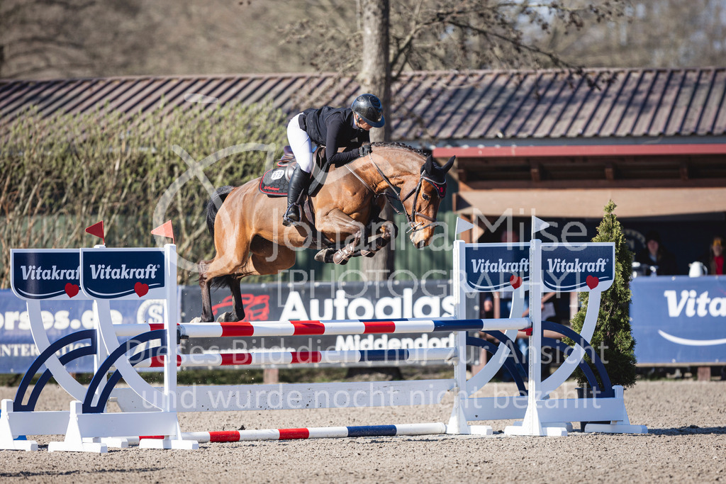 250408_Mühlen_SprPf-A2-240 | Deine schönsten Turniermomente als professionelle Fotos! Entdecke hochwertige Pferdesport-Fotografie im Online-Shop. Jetzt Fotos finden & bestellen!