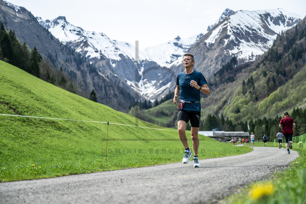 Oberstdorfer Gebirgstälerhalbmarathon | Oberstdorfer Gebirgstälerhalbmarathon am 07.05.2023 in Oberstdorf. 



(Foto: Dominik Berchtold)

B-IS SPO