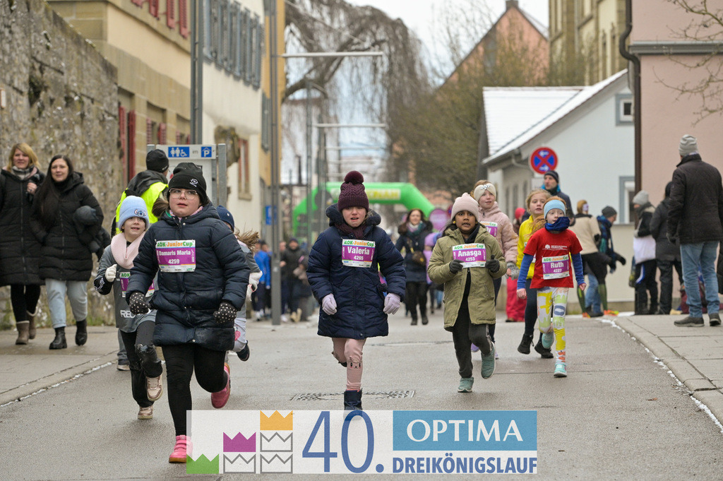 AOK JuniorCup 400m | 3koenigslauf 2026 - Realisiert mit Pictrs.com