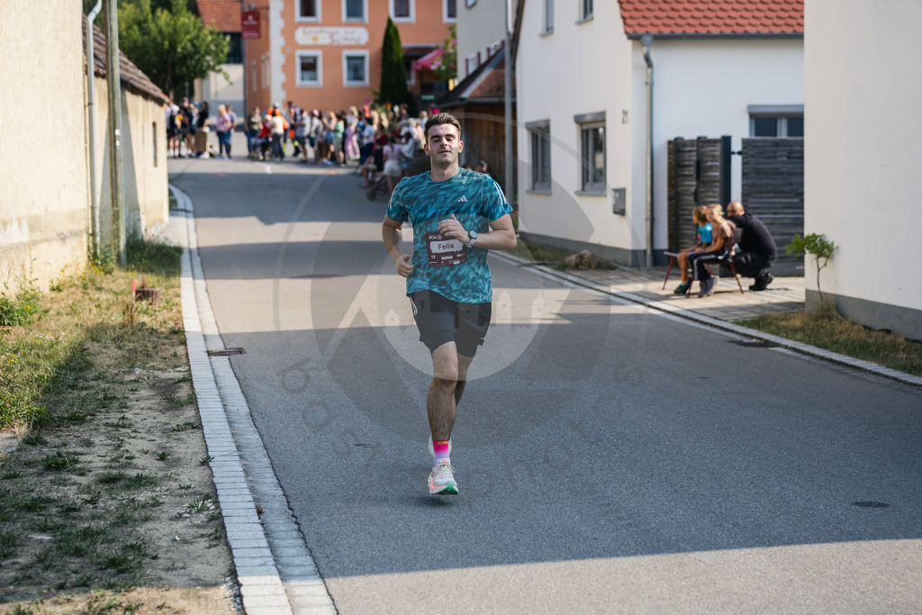 2026-07-26 Halbmarathon Moenchsdeggingen - 00109 | bastis.photos - Realisiert mit Pictrs.com