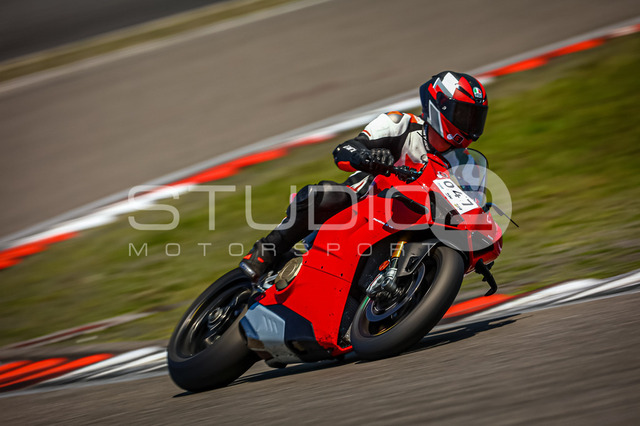 0047-240625_NR-010_47 | Deine Full-Service-Agentur für ✔️Videoproduktionen und ✔️Motorsportfotografie Jetzt Angebot anfragen!