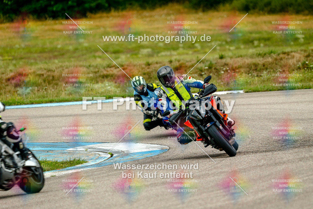 Chambley Juli-3179 | Hier findet Ihr Bilder von Touristenfahrten auf der Nürburgring Nordschleife oder von anderen Veranstaltungen die ich besucht habe. Viel Spass beim Durch Schauen 