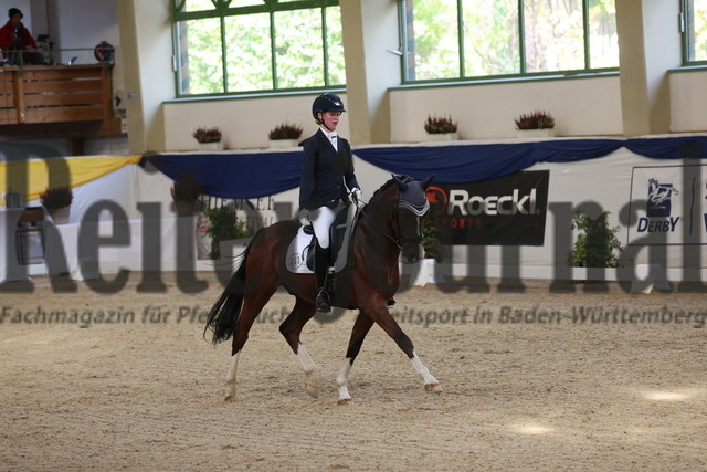 Ising_2025_Prfg.Nr.20_Pony-Dressurprfg.Kl.L_Kür_Valentina Sedlmayer_Der Duke 2 (7) | Alle Fotos der Reiterjournal Fotografin Doris Matthaes im Reiterjournal Online-Fotoshop. - Realisiert mit Pictrs.com