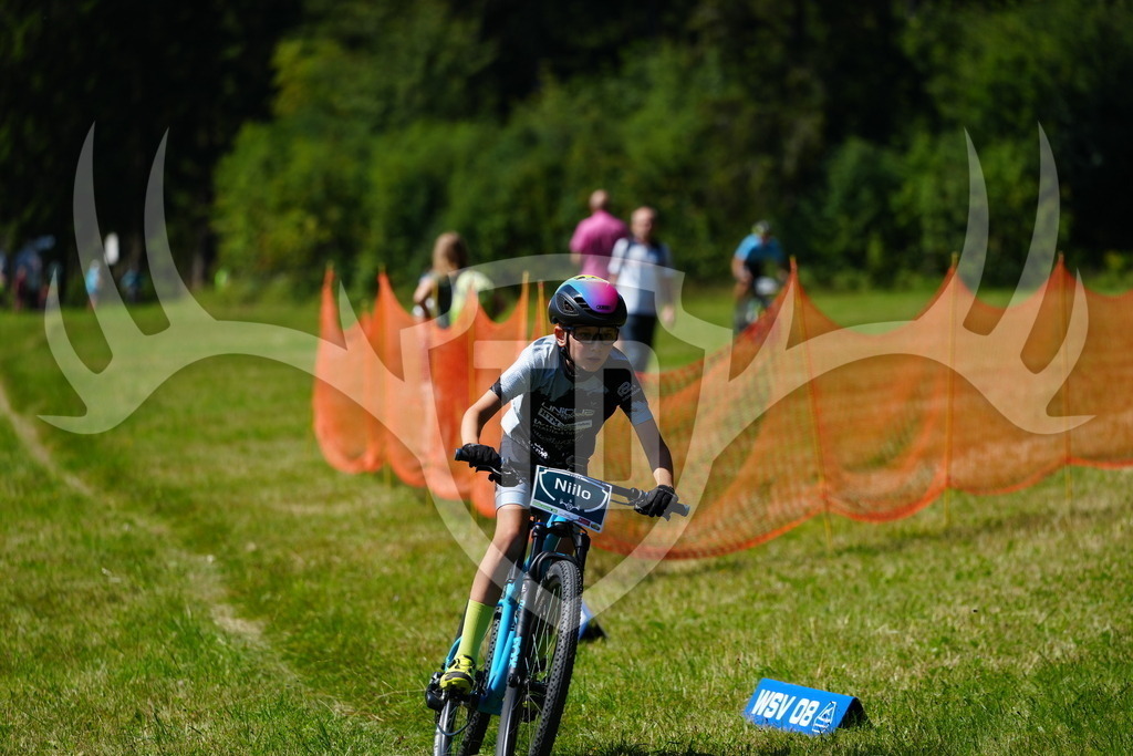FC101348 | Fotogalerie der Treibjagd im Dunkelwald - Dein MTB Etappenrennen im Erzgebirge - Realisiert mit Pictrs.com