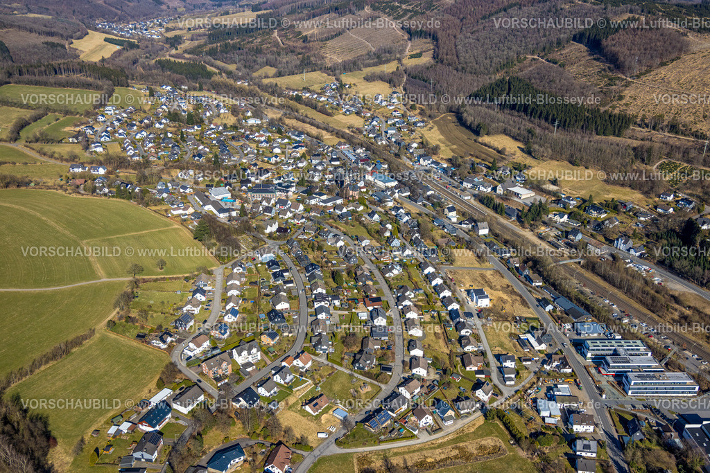 Kirchhundem250308351Welschen-Ennest | Luftbild, Wohngebiet Ortsansicht Welschen Ennest, Kirchhundem, Sauerland, Nordrhein-Westfalen, Deutschland