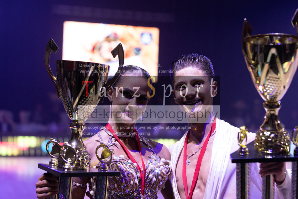 IMG_8681 | Tanzsportbilder, Standardtanz, Lateintanz, WDSF, DTV, LTVB, dancecomp, goc, hessen tanzt, blaues band der spree, walzer, tango, wiener walzer, slowfox, quickstepp, samba, rumba, cha-cha-cha, paso doble. jive, hd-kroft photography, turniertanzsport