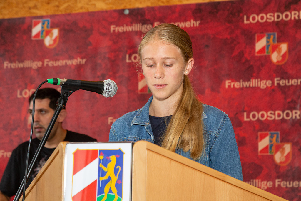 11_Festmesse_011 | Fotodoku der Festmesse im FF-Haus Loosdorf anlässlich der Fahrzeugweihe und in Dienststellung der neuen Einsatzfahrzeuge der FF-Loosdorf.