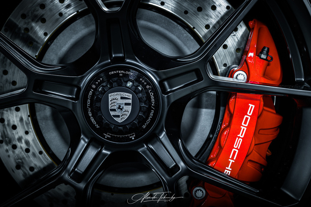 911 GT3 Touring Clausi | Entdecken Sie die faszinierende Welt von Alexander Tschuncky Arts: Kreative Fotografie, atemberaubende Automobilkunst und hochwertiger Bilderdruck. Lassen Sie sich inspirieren! - Realisiert mit Pictrs.com