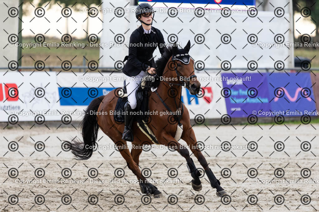 CL5A3102 | Emilia Reinking Fotografie - Realisiert mit Pictrs.com