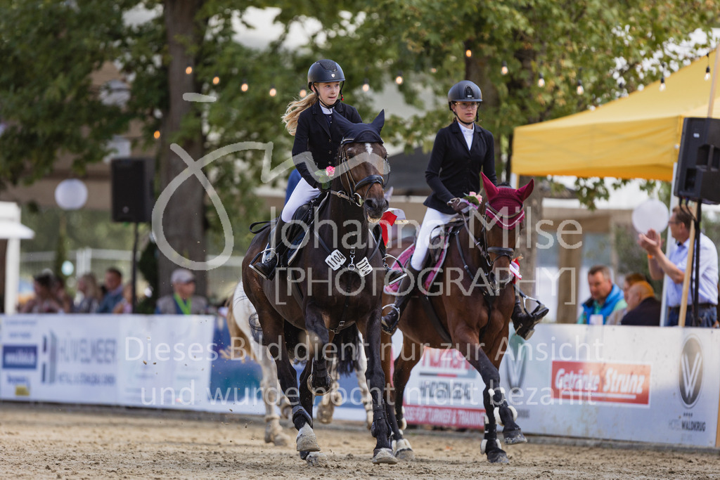 220828_Delbrueck_E-Stil-105 | Deine schönsten Turniermomente als professionelle Fotos! Entdecke hochwertige Pferdesport-Fotografie im Online-Shop. Jetzt Fotos finden & bestellen!