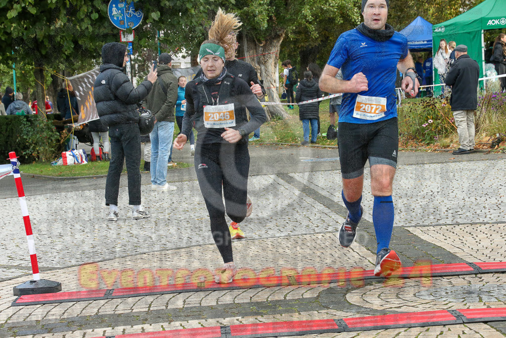 231015_1014_EX1_9808 | Sportfotografie im Rhein-Sieg Kreis, Köln, Bonn, NRW, Rheinland Pfalz, Hessen, etc. Unser Tätigkeitsfeld umfasst den Laufsport vom Volkslauf über den Marathon, Duathlon, Triathon bis zum Ultralauf wie Kölnpfad Ultra oder Schindertrail.