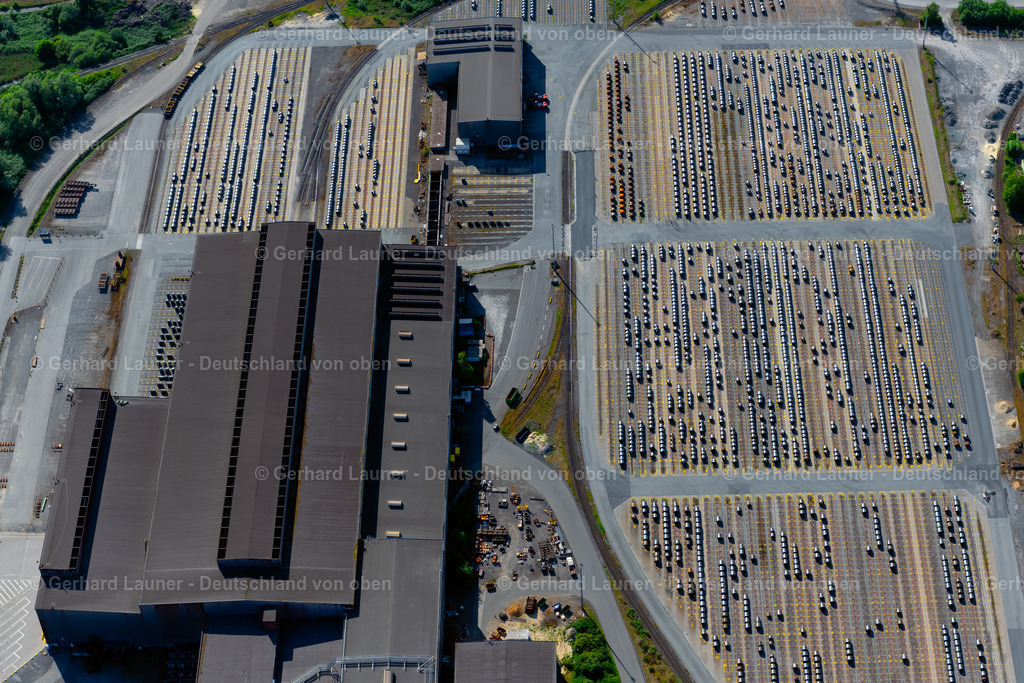 4030159 | BREMEN 01.06.2020 Gebäude und Produktionshallen auf dem Werksgelände von Linde in Bremen, Deutschland. // Building and production halls on the premises von Linde in Bremen, Germany. Foto: Gerhard Launer