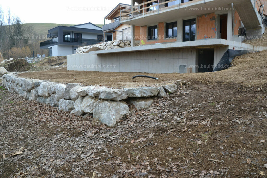 bib-lg25-aussenanlagen-0007 | Nach LV-Leistungsgruppen sortierte Detailfotos über den Bau eines Hauses. Alle Hausbau-Bilder direkt vom Urheber und Autor der Website Haus-Selber-Bauen.com