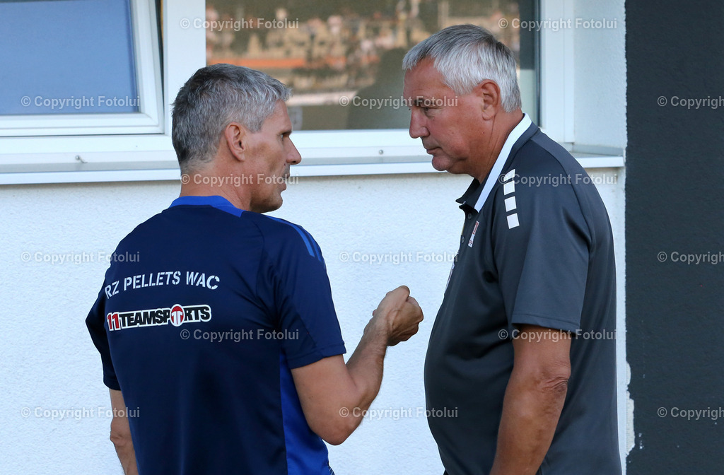 A_LUI_030824_01 | SPORT,FUSSBALL,ADMIRAL BUNDESLIGA RC PELLETS WAC-AUSTRIA KLAGENFURT 03.08.2024 IM BILD: DIDI KUEHBAUER (WAC) UND PETER PACULT (A.KLAGENFURT) FOTO:FOTOLUI/MW