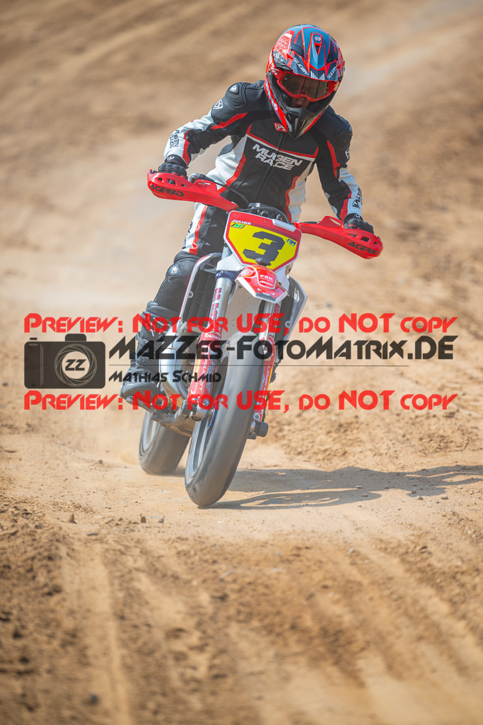 MaZZes-Fotomatrix-20260816-615408 | ROOKIES