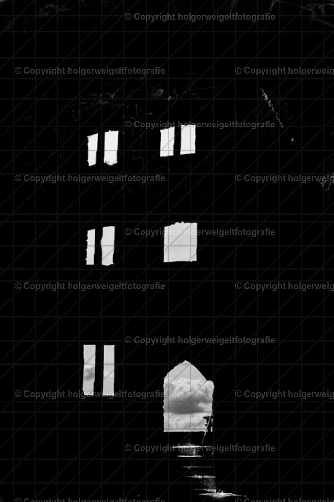 Cloud outside | Kaufen sie online außergewöhnliche Fotografien auf Leinwand Acrylglas Fotoprint Aludibond von holgerweigeltfotografie - Realisiert mit Pictrs.com