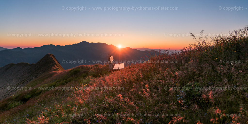 Sonnenaufgang Ramsjoch im Tuxertal copyright  Thomas Pfister-1 | PHOTOGRAPHY BY THOMAS PFISTER