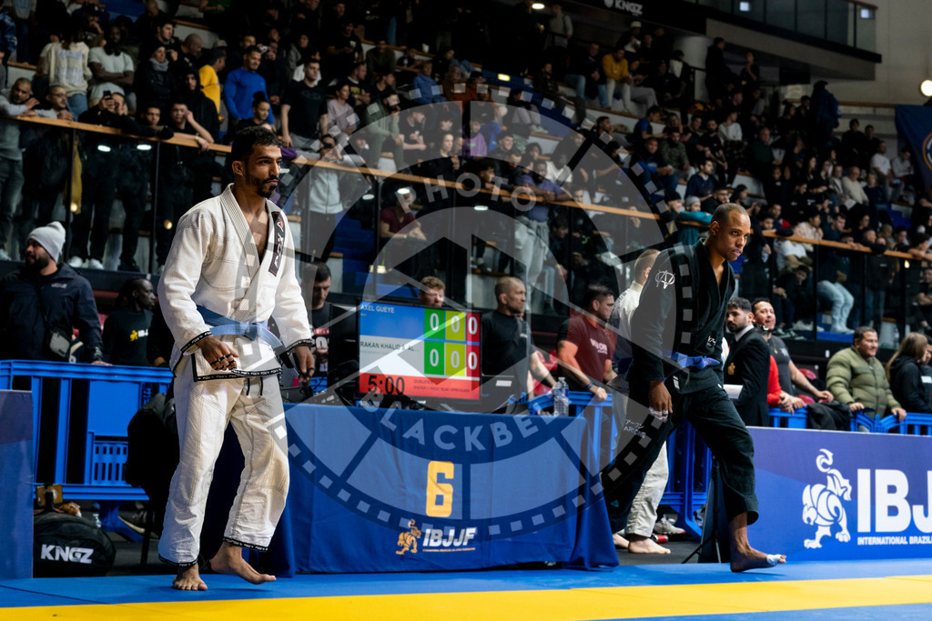 20240121PBB6988 | Fighters compete during the second day of the IBJJF European Championship in Paris, France, on January 21, 2024.