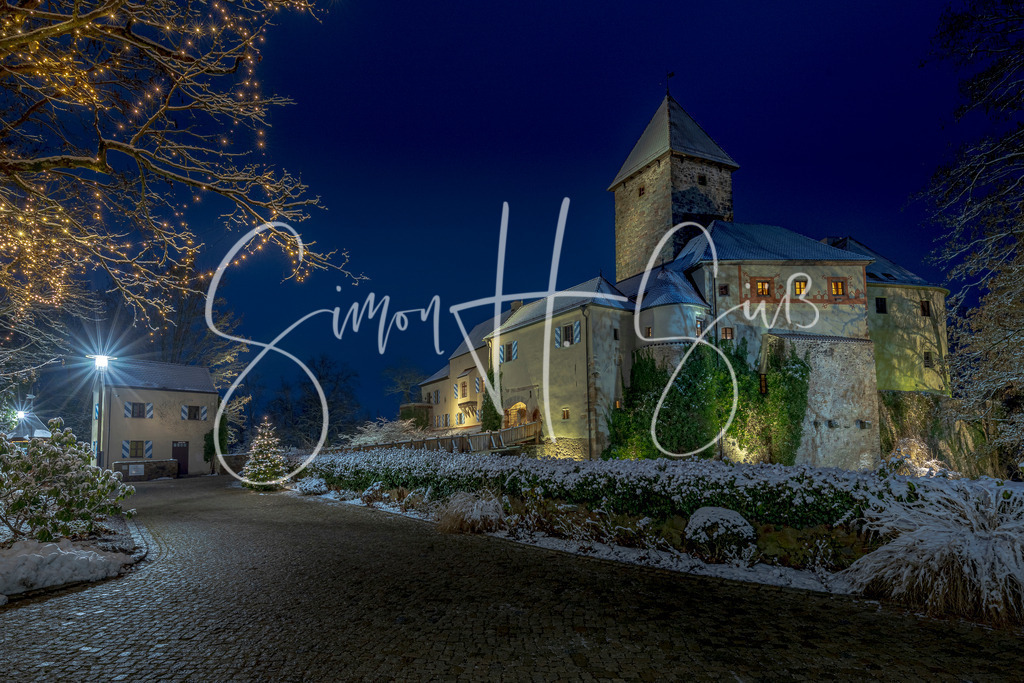 Burg Wernberg | simonsuess - Realisiert mit Pictrs.com