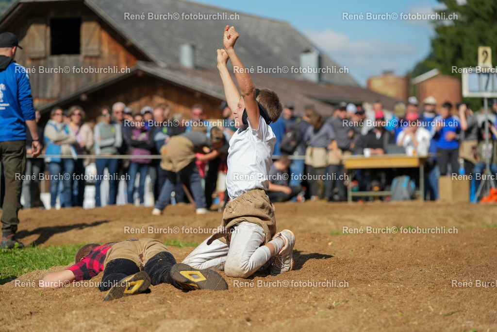 RB_00704-2 | René Burch leidenschaftlicher Fotograf aus Kerns in Obwalden.  Hier finden sie Sport, Landschaft und Natur Fotografie.
 - Realisiert mit Pictrs.com