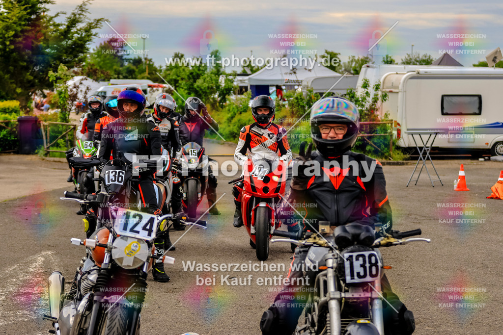 MotoTeam-1612 | Hier findet Ihr Bilder von Touristenfahrten auf der Nürburgring Nordschleife oder von anderen Veranstaltungen die ich besucht habe. Viel Spass beim Durch Schauen 