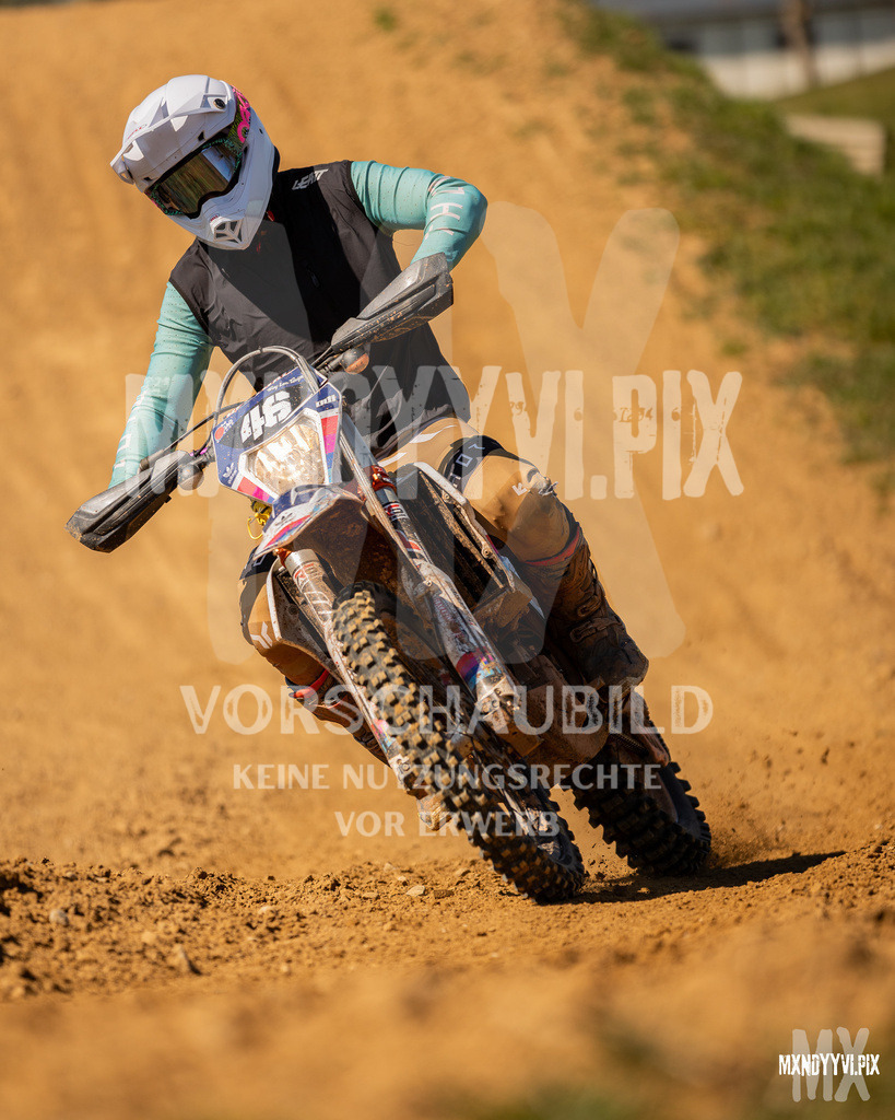 866A3372 | mxndyyvipix