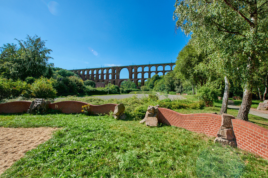 Die Göltzschtalbrücke von Osten aus gesehen 01 | Bedeutsame Landschaften Deutschlands - Realisiert mit Pictrs.com