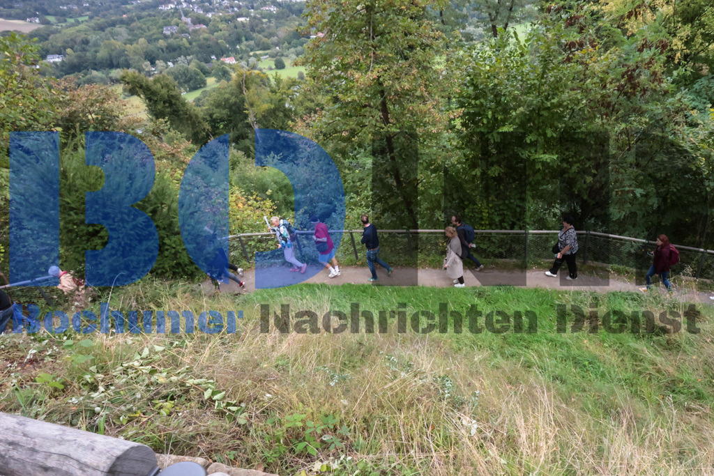 SES_RUHIGA20250918-40 | bond - Realisiert mit Pictrs.com