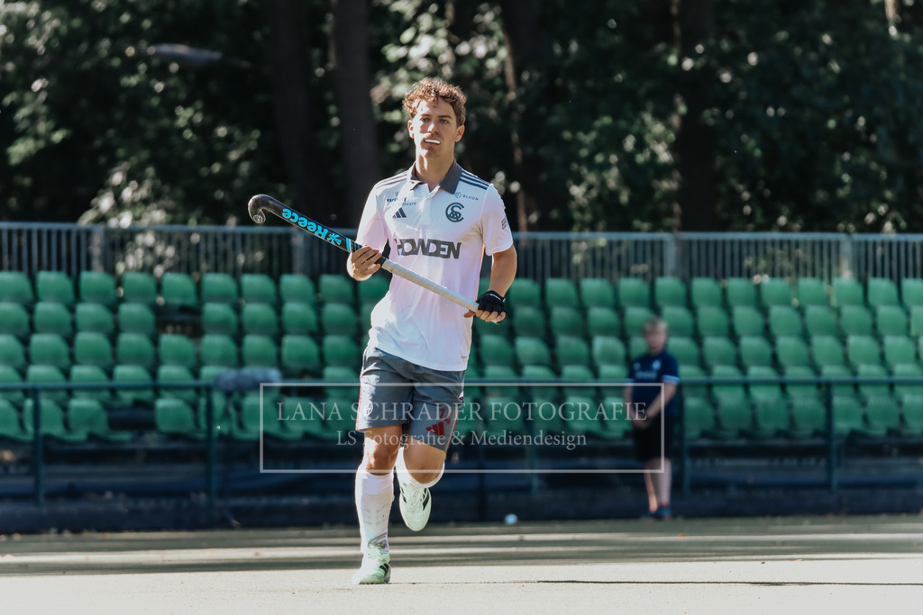 Herren_Bundesliga_05_UHC-MSC_28.09.25_Hamburg (99 von 313) | lanaschraderfotografie - Realisiert mit Pictrs.com