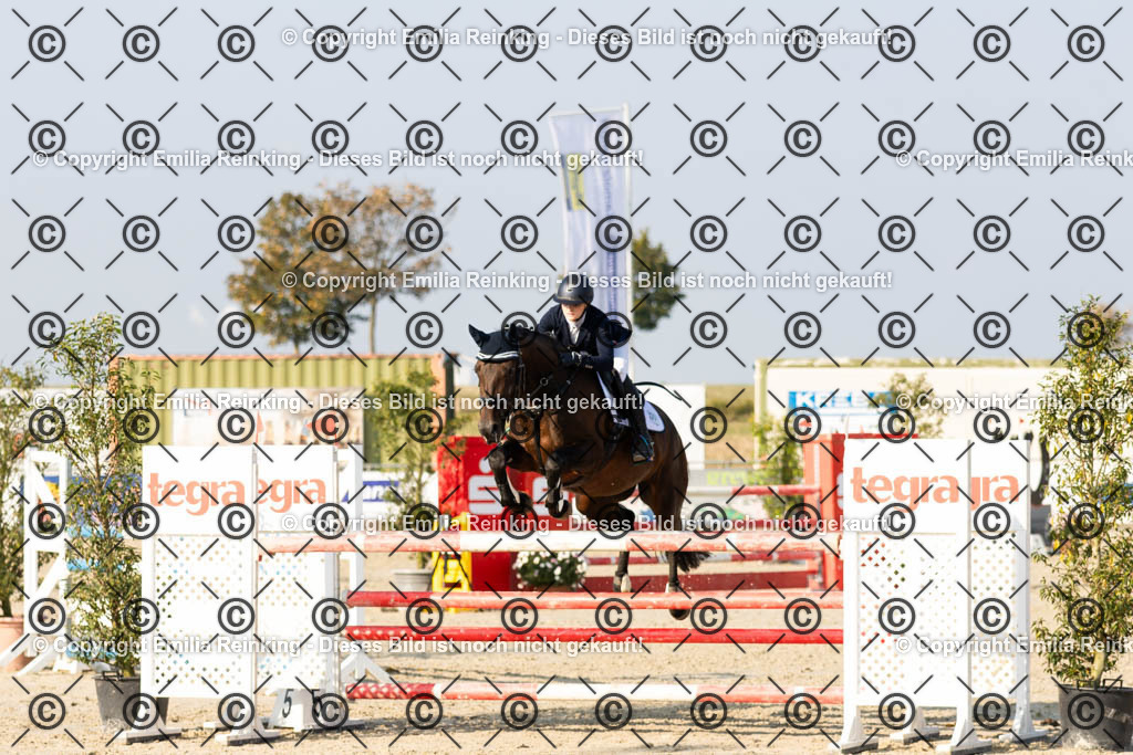 CL5A5264 | Emilia Reinking Fotografie - Realisiert mit Pictrs.com