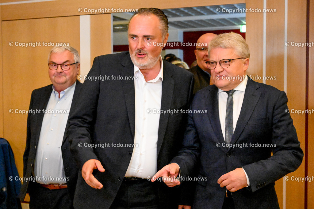 Hans Peter Doskozil in Linz_ 24.04.2023-8 | 24.04.2023, Linz, AUT, Hans Peter Doskozil in Linz, im Bild LH Hans Peter Doskozil (SP, Landeshauptmann Burgenland), Klaus Luger (SP, Bgm. der Stadt Linz)