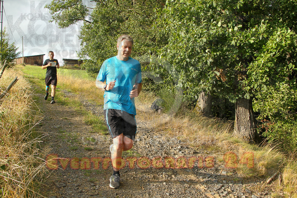 250801_1905_EV4_8002 | Sportfotografie im Rhein-Sieg Kreis, Köln, Bonn, NRW, Rheinland Pfalz, Hessen, etc. Unser Tätigkeitsfeld umfasst den Laufsport vom Volkslauf über den Marathon, Duathlon, Triathon bis zum Ultralauf wie Kölnpfad Ultra oder Schindertrail.