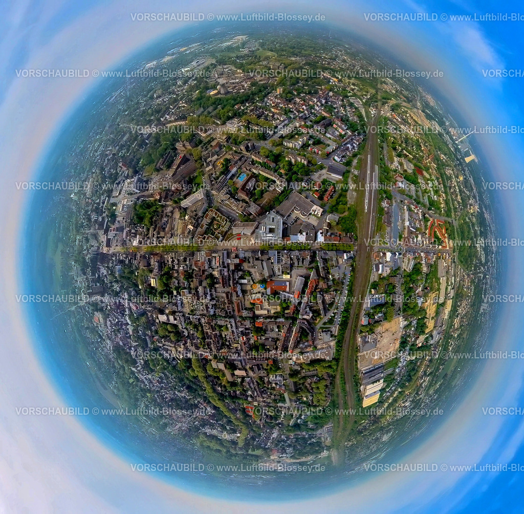 Herne240590023Mitte-Robert-Brauner-Platz_Bahnhofstrasse | Luftbild, Wojngebiet Innenstadt Bahnhofstraße Fußgängerzone und Robert-Brauner-Platz, Herne Bahnhof Hbf, Erdkugel, Fisheye Aufnahme, Fischaugen Aufnahme, 360 Grad Aufnahme, tiny world, little planet, fisheye Bild, Herne-Mitte, Herne, Nordrhein-Westfalen, Deutschland