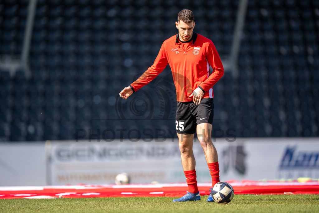SG Sonnenhof Großaspach vs. KSV Hessen Kassel, Fussball, Regionalliga Südwest, 23. Spieltag, Saison 2025/2026, 07.03.2026 | Arbnor Nuraj (SG Sonnenhof Großaspach, #25),SG Sonnenhof Großaspach vs. KSV Hessen Kassel, Fussball, Regionalliga Südwest, 23. Spieltag, Saison 2025/2026, 07.03.2026Foto: photosbyphips/Philip Ziegler