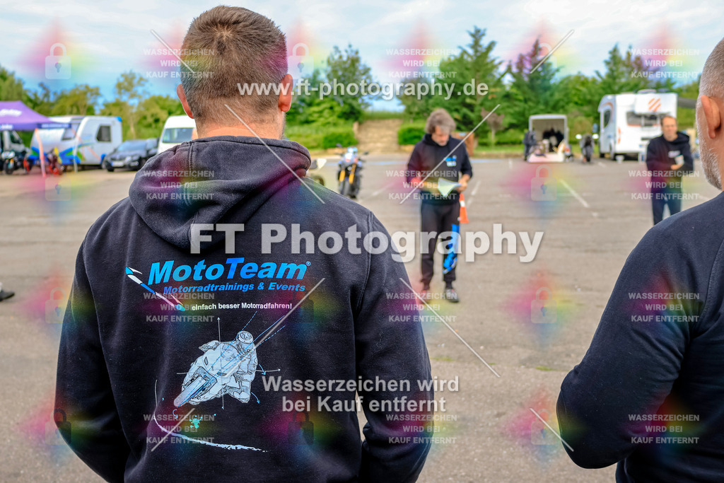 MotoTeam-1587 | Hier findet Ihr Bilder von Touristenfahrten auf der Nürburgring Nordschleife oder von anderen Veranstaltungen die ich besucht habe. Viel Spass beim Durch Schauen 