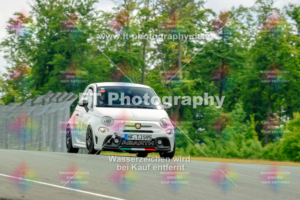 _GTS5898 | Hier findet Ihr Bilder von Touristenfahrten auf der Nürburgring Nordschleife oder von anderen Veranstaltungen die ich besucht habe. Viel Spass beim Durch Schauen 