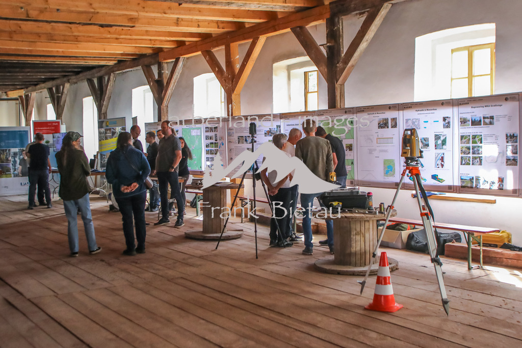 OE7A5792 | Ausstellung zur Wasserkraft in den Räumen der alten Glasschleife