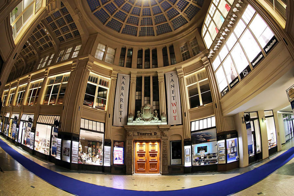 Foto: Leipzig - Mädler Passage | Das Team hinter BILDLEXIKON LEIPZIG bündelt historische wie aktuelle Informationen über die Stadt Leipzig in Text und Bild auf einer Plattform und stellt diese der interessierten Öffentlichkeit zur Verfügung.