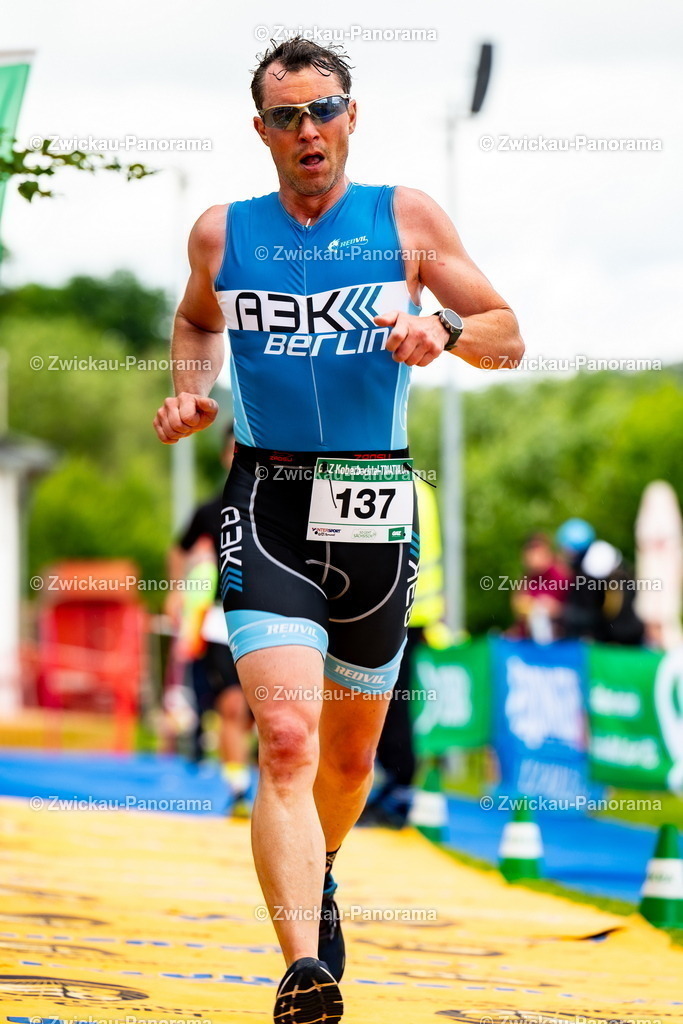 2024_0615_KoberbachTriathlon_DSC_8456 | Urban. Natur. Panorama. Luftbild. 
Der Bildershop für aufregende Perspektiven!
Für Deko, Wandbild und Kalender!
Wir bringen LED-Bilder zum Leuchten!
