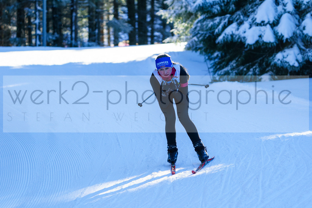 DSC Oberwiesenthal | Vom 19. - 21. Januar fand in der Sparkassen-Skiarena Oberwiesenthal der DSV E.INFRA Schülercup Biathlon statt.
