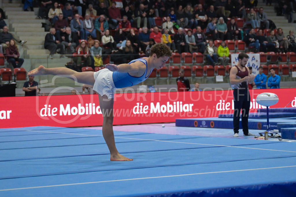 Schweizer Meisterschaften Kunstturnen Mannschaften Männer (A) - 22. November 2025 | Schweizer Meisterschaften Kunstturnen Mannschaften Männer (A)AXA Arena, WinterthurBild: Sportfotografie Markus Aeschimann | www.markus-aeschimann.ch - Realisiert mit Pictrs.com