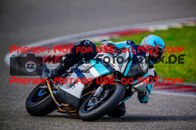 MaZZes_FotoMatrix_240519_6007705_0864 | Fotograf Mathias Schmid
Sportfotograf,
Eventfotograf,
Hochzeitsfotograf,
Portraitfotograf