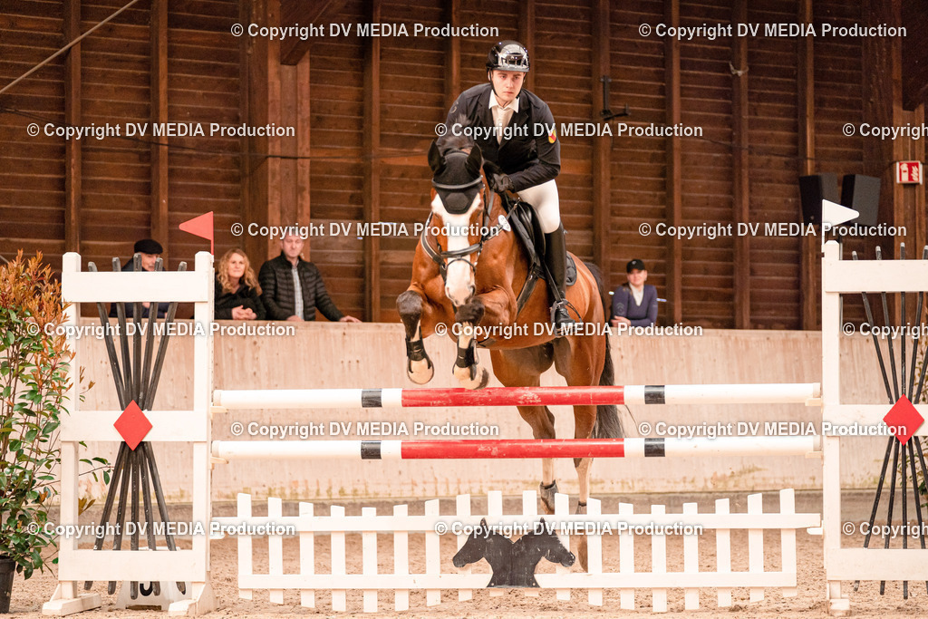 Springen Tag 3-127 | dv-media-shop - Realisiert mit Pictrs.com